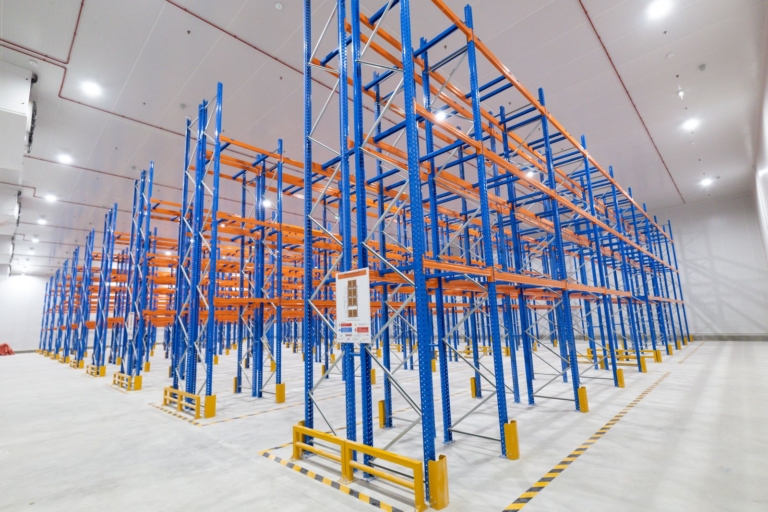 Group AMANA has been awarded the construction of the Almarai Logistics and Office Facility in ICAD 3, Abu Dhabi, a 52,000 sqm development designed to support Almarai's growing logistics and distribution operations. The facility will feature advanced warehousing, cold storage, and office spaces, incorporating pre-engineered steel structures, refrigeration systems, modern fire protection solutions, EV charging stations, and integrated smart building technologies.