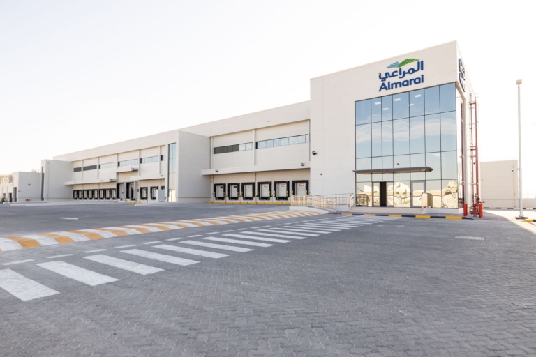 Group AMANA has been awarded the construction of the Almarai Logistics and Office Facility in ICAD 3, Abu Dhabi, a 52,000 sqm development designed to support Almarai's growing logistics and distribution operations. The facility will feature advanced warehousing, cold storage, and office spaces, incorporating pre-engineered steel structures, refrigeration systems, modern fire protection solutions, EV charging stations, and integrated smart building technologies.