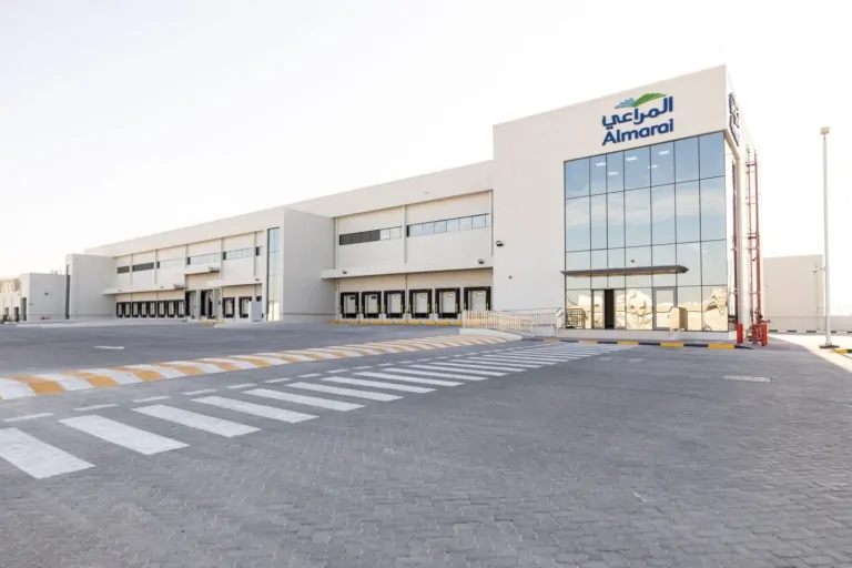 Group AMANA has been awarded the construction of the Almarai Logistics and Office Facility in ICAD 3, Abu Dhabi, a 52,000 sqm development designed to support Almarai's growing logistics and distribution operations. The facility will feature advanced warehousing, cold storage, and office spaces, incorporating pre-engineered steel structures, refrigeration systems, modern fire protection solutions, EV charging stations, and integrated smart building technologies.